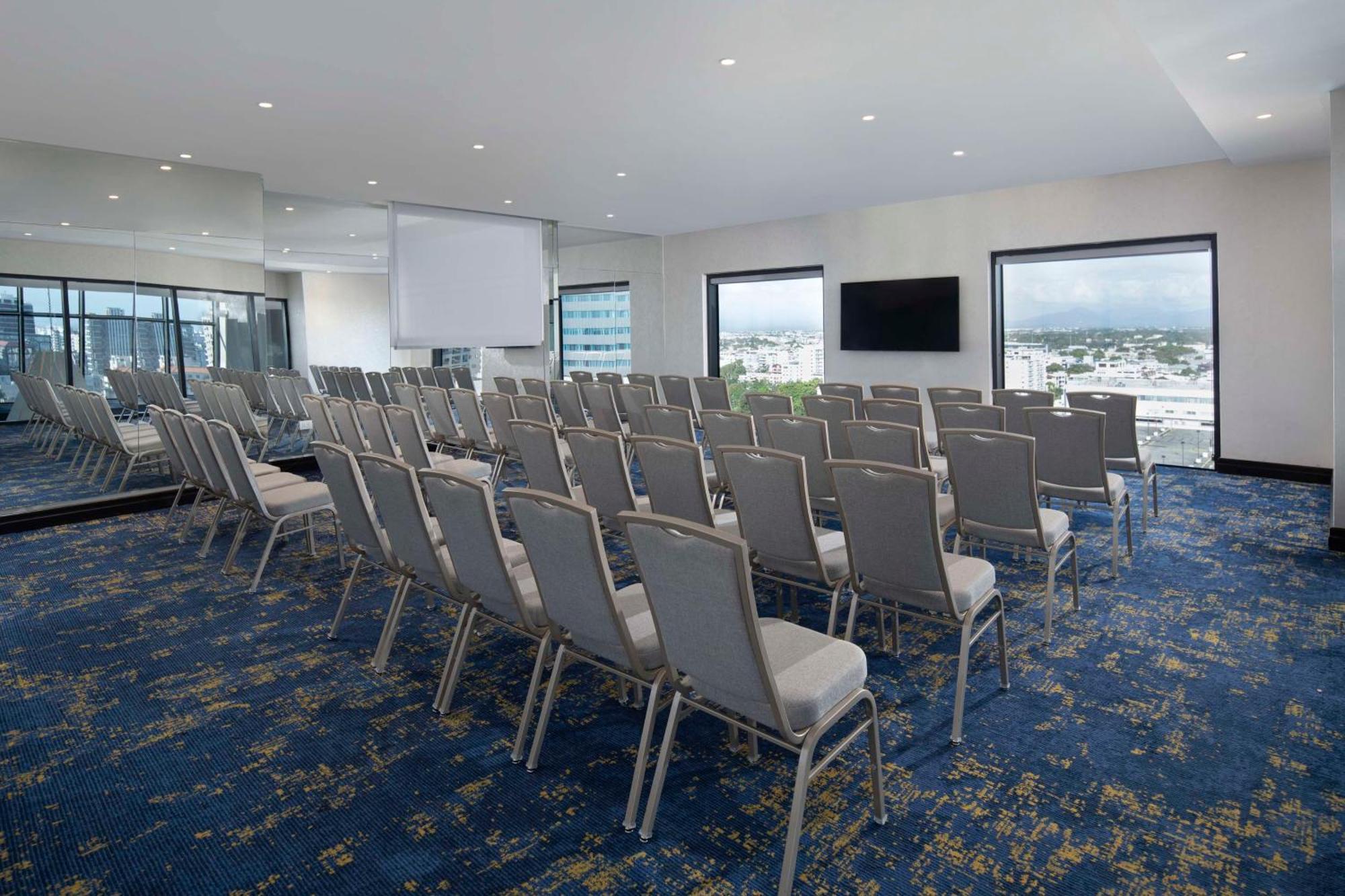 Homewood Suites By Hilton Santo Domingo Exterior photo