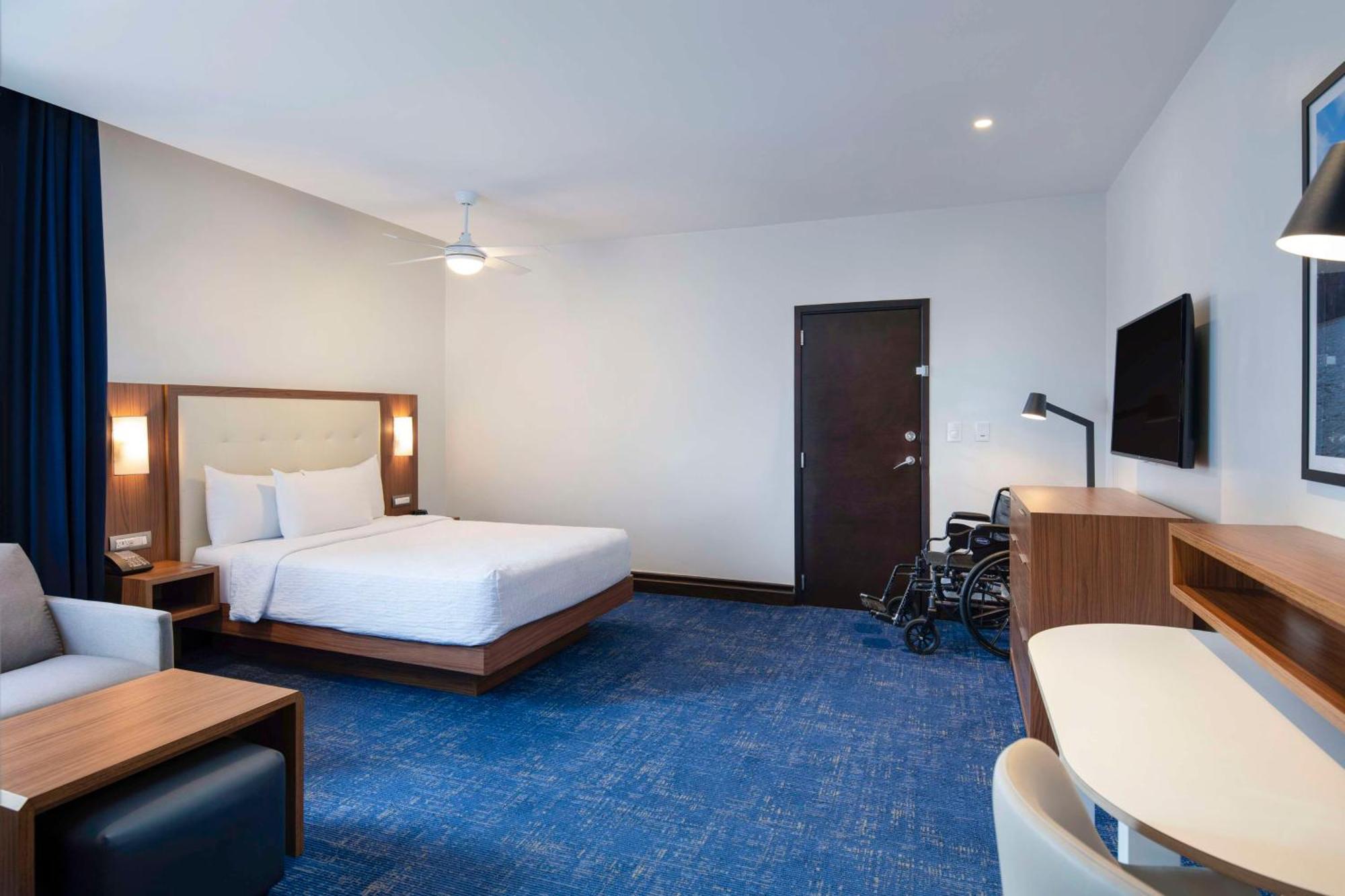 Homewood Suites By Hilton Santo Domingo Exterior photo
