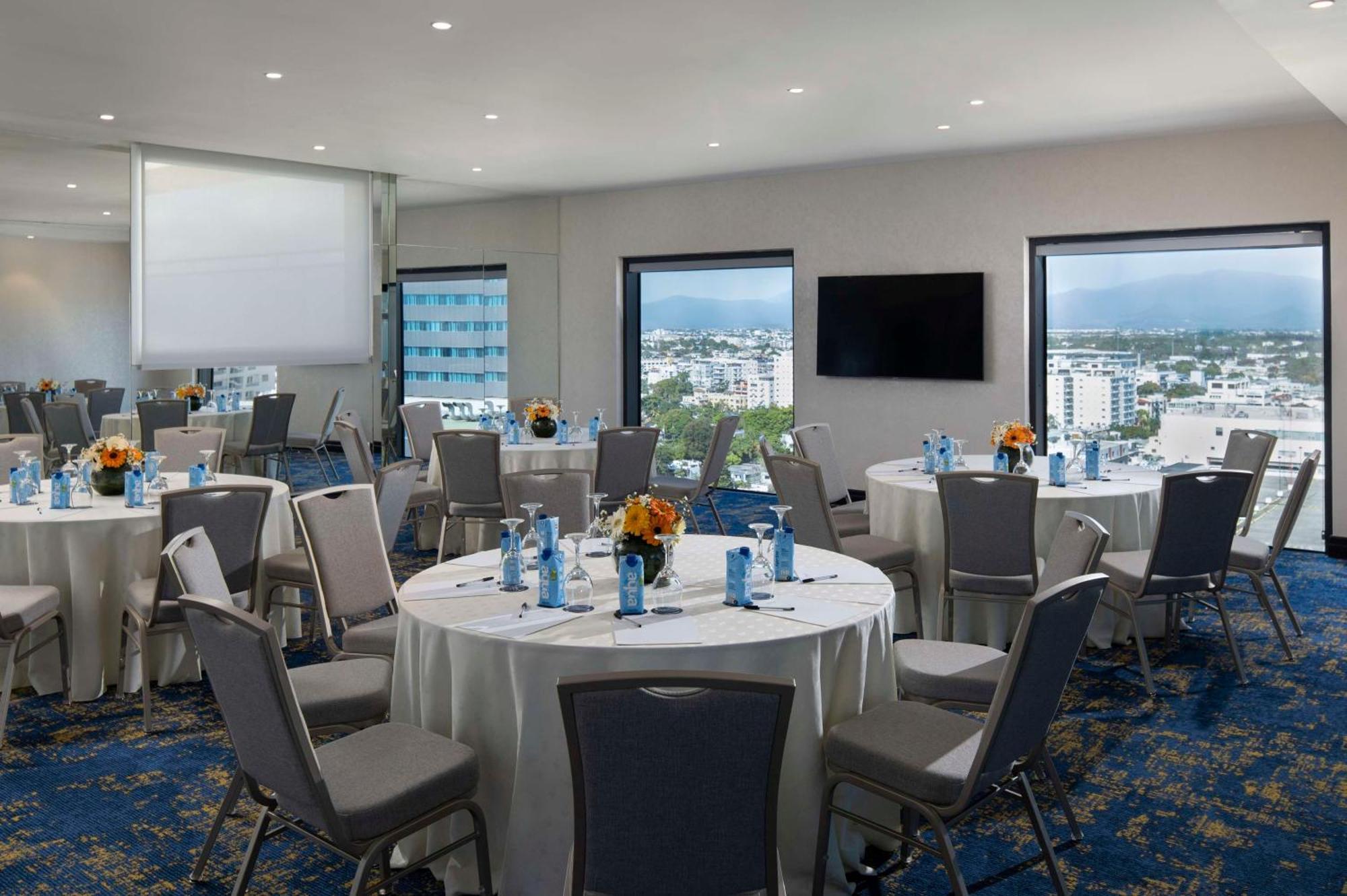 Homewood Suites By Hilton Santo Domingo Exterior photo